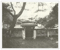 충령사(忠靈祠)
