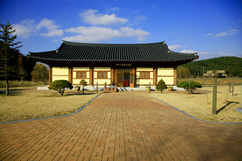 옥파이종일생가